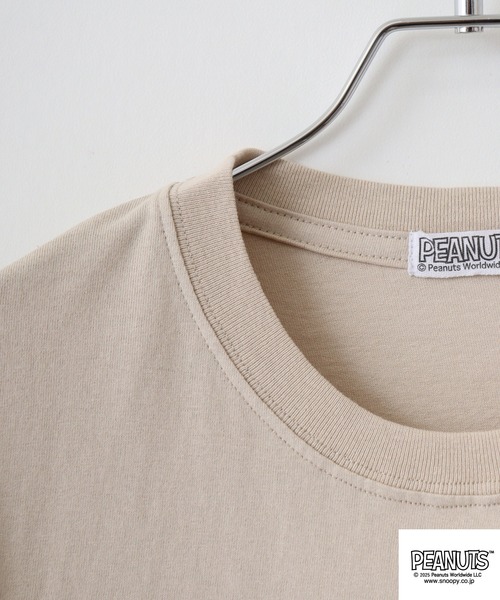 PEANUTS（ピーナッツ）の「PEANUTS JOE COOL柄 ワンポイントサガラ刺繍 天竺半袖Tシャツ（Tシャツ/カットソー・メンズ・ライトパープル/グレイッシュベージュ/ブラック・M/L/LL）」の17枚目の写真