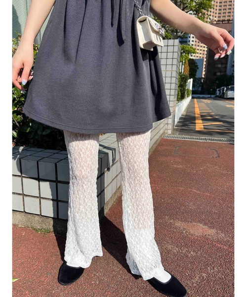 WC(ダブル シー)の「フレアレースパンツ(その他パンツ・レディース・ホワイト/ブラック・FREE)」の5枚目の写真