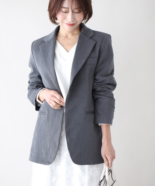 Ehre style(エーレスタイル)の「お尻が隠れるお仕事に最適定番ジャケット(テーラードジャケット・レディース・チャコールグレー/ブルー/アイボリー/ブラック・FREE)」の3枚目の写真