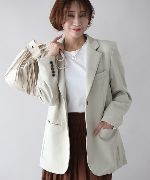 Ehre style(エーレスタイル)の「お尻が隠れるお仕事に最適定番ジャケット(テーラードジャケット・レディース・チャコールグレー/ブルー/アイボリー/ブラック・FREE)」の16枚目の写真