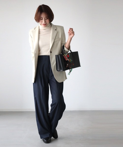 Ehre style(エーレスタイル)の「お尻が隠れるお仕事に最適定番ジャケット(テーラードジャケット・レディース・チャコールグレー/ブルー/アイボリー/ブラック・FREE)」の13枚目の写真