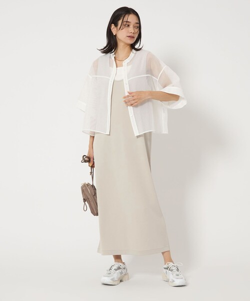 green label relaxing（グリーンレーベルリラクシング）の「リーン カット ワンピース（ワンピース・レディース・ナチュラル/ブラック/ブラウン・FREE）」の3枚目の写真