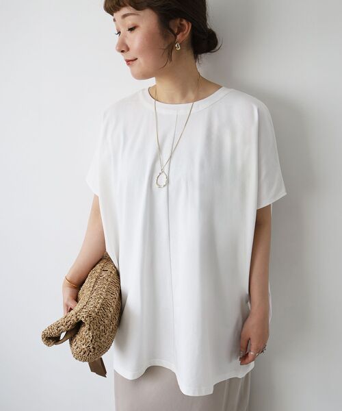 le.coeur blanc(ルクールブラン)の「《WEB限定アイテム》バックリボンデザイントップス(Tシャツ/カットソー・レディース・ブラック/オフホワイト/チャコールグレー・38)」の19枚目の写真