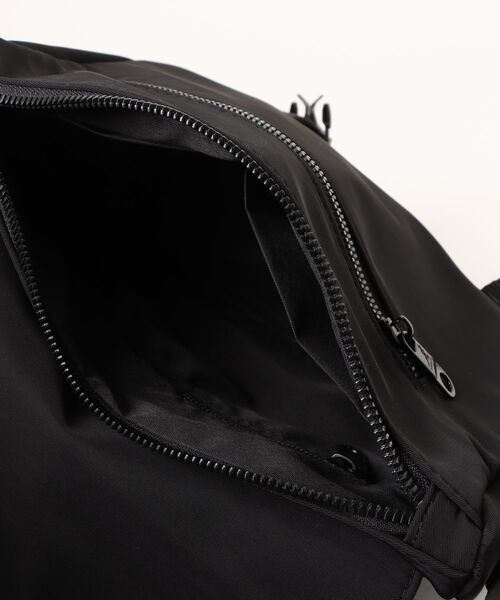 KANGOL(カンゴール)の「【 KANGOL BLACK SERIES / カンゴール ブラックシリーズ 】 ショルダーバッグ M(ショルダーバッグ・メンズ・ブラック・FREE)」の2枚目の写真
