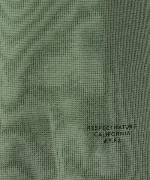 BAYFLOW（ベイフロー）の「[レイヤードに最適] ワッフルラウンドタンクトップ（Tシャツ/カットソー・メンズ・ブラック/ホワイト/カーキ・MEDIUM/LARGE）」の11枚目の写真