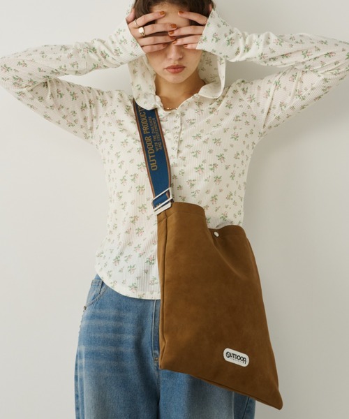 Unitage（ユニテージ）の「※入荷禁止※【OUTDOOR PRODUCTS】Jacquard Tape Tote（トートバッグ・レディース・ブラック/ブラウン・FREE）」の17枚目の写真