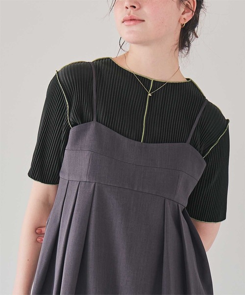 titivate（ティティベイト）の「プリーツメロー配色トップス（Tシャツ/カットソー・レディース・ブラック/ベージュ/アイボリー・FREE）」の3枚目の写真