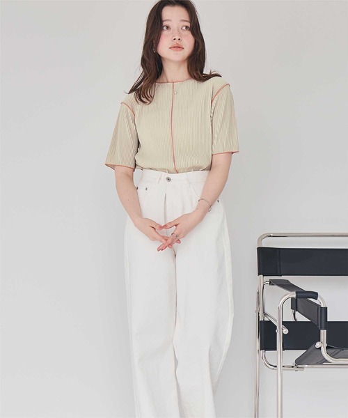 titivate（ティティベイト）の「プリーツメロー配色トップス（Tシャツ/カットソー・レディース・ブラック/ベージュ/アイボリー・FREE）」の17枚目の写真