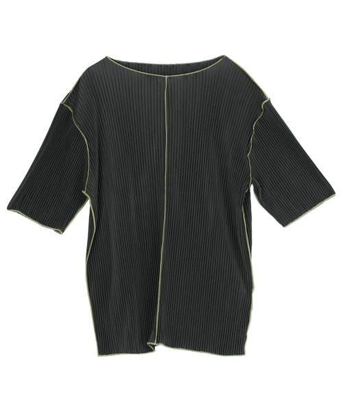 titivate（ティティベイト）の「プリーツメロー配色トップス（Tシャツ/カットソー・レディース・ブラック/ベージュ/アイボリー・FREE）」の15枚目の写真