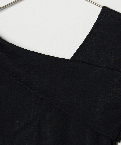ROOPTOKYO（ループトウキョウ）の「2WAY オフショルデザイン トップス 秋物 秋服 2026年秋冬（Tシャツ/カットソー・レディース・ホワイト/レッド・S/M）」の15枚目の写真