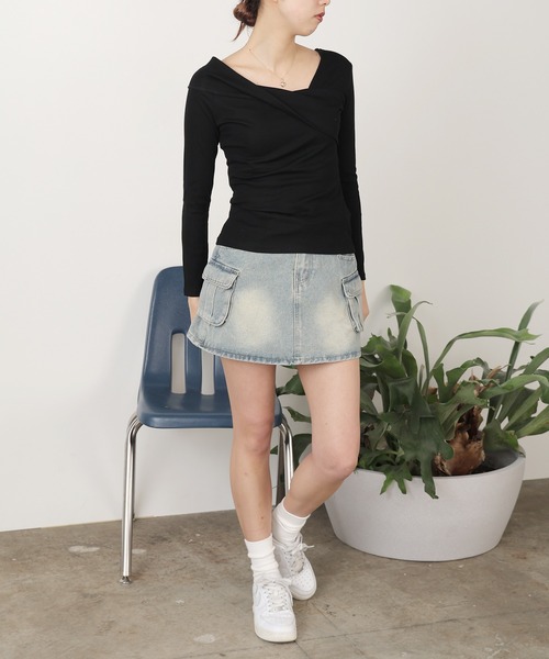 ROOPTOKYO（ループトウキョウ）の「2WAY オフショルデザイン トップス 秋物 秋服 2026年秋冬（Tシャツ/カットソー・レディース・ホワイト/レッド・S/M）」の8枚目の写真