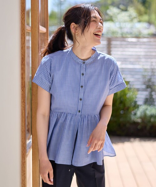 ANY（エニィ）の「半袖ティアードブラウス（シャツ/ブラウス・レディース・グレー系1/ホワイト系1/ネイビー系1・4）」の4枚目の写真