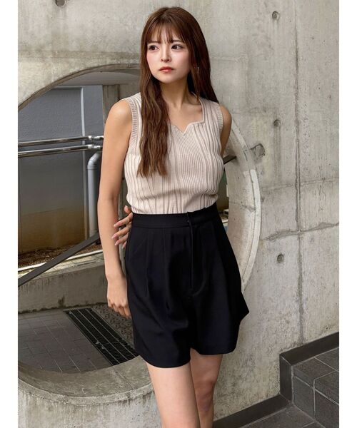 MURUA（ムルーア）の「【セットアップ対応】ダブルタックショートパンツ（その他パンツ・レディース・ブラック/ネイビー/グレー/モカ・1/2）」の13枚目の写真