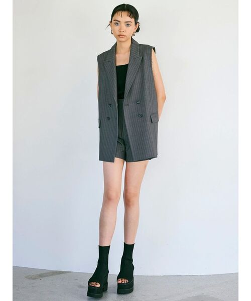 MURUA（ムルーア）の「【セットアップ対応】ダブルタックショートパンツ（その他パンツ・レディース・ブラック/ネイビー/グレー/モカ・1/2）」の21枚目の写真