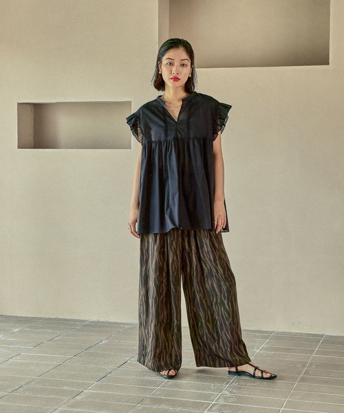 LEPSIM（レプシィム）の「コットンボイルノースリブラウス　575317（シャツ/ブラウス・レディース・ブラック/オフホワイト/ベージュ/パープル・FREE）」の18枚目の写真