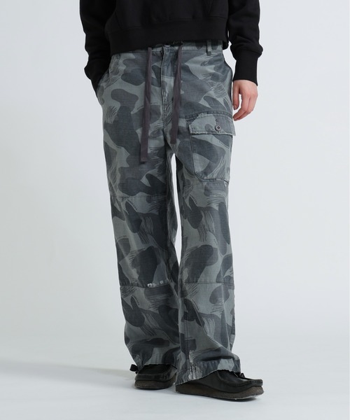 AVIREX（アヴィレックス）の「CAMOUFLAGE CARGO LONG PANTS/カモフラージュカーゴロングパンツ（カーゴパンツ・レディース・ブラック/オリーブ・M/S）」の5枚目の写真