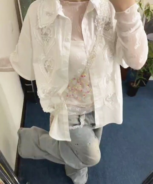 AsheKsha(アシクシャ)の「[新作】ラブハートくり抜きシャツ(Tシャツ/カットソー・レディース・ピンク/ブルー/ホワイト・S/M/L)」の21枚目の写真