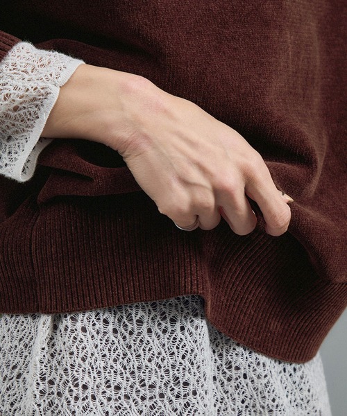 SALON adam et rope'（サロン アダム エ ロペ）の「クロップドプルオーバー-CreamyCotton /クリーミーコットン-（スウェット・レディース・オフホワイト/ブラウン/ブラック・FREE）」の13枚目の写真