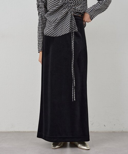 SHENERY(シーナリー)の「【新色登場】【セットアップ対応】ベロアタイトスカート(スカート・レディース・ブラック/ブラウン/ベージュ・36/38/34)」の8枚目の写真