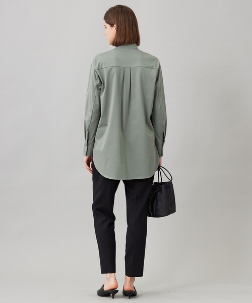 ICB(アイシービー)の「ブラウスライクジャージー ロングカットソー(Tシャツ/カットソー・レディース・ブラック系/スモーキーグリーン系/スカイブルー系・X-LARGE/LARGE)」の16枚目の写真