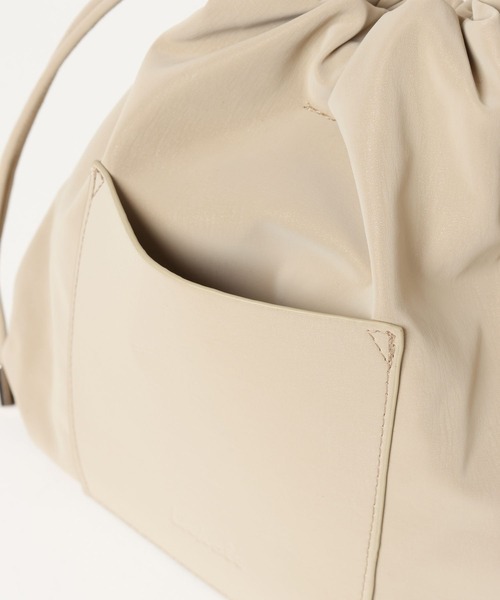 LAKOLE(ラコレ)の「ヌバック風ミニ巾着ショルダーバッグ / 574751(ショルダーバッグ・レディース・ブラック/ボルドー/グレイッシュベージュ・FREE)」の18枚目の写真