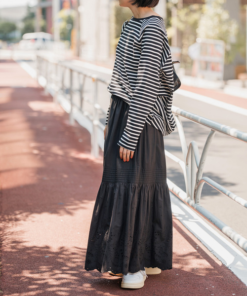 Spick & Span(スピックアンドスパン)の「《追加2》ボートネックバックタックプルオーバー(Tシャツ/カットソー・レディース・マルチ/ブラック/ホワイト/ブラウン・FREE)」の11枚目の写真