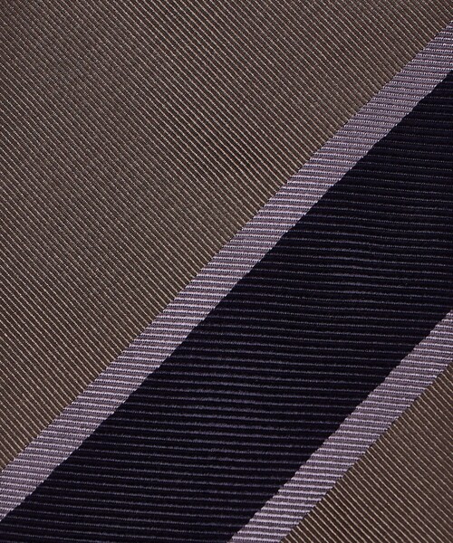 UNITED ARROWS（ユナイテッドアローズ）の「2トーン レジメンタル ネクタイ（ネクタイ・メンズ・ダークブラウン/ブラウン系/ネイビー・FREE）」の10枚目の写真