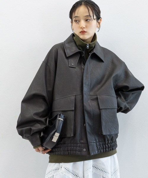 RAGEBLUE（レイジブルー）の「ヴィンテージライク/BIGフェイクレザージャケット（ブルゾン・レディース・ブラック/ブラウン・FREE）」の5枚目の写真