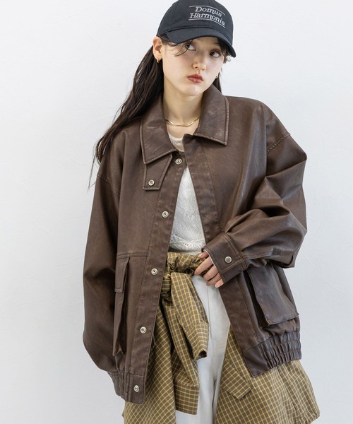 RAGEBLUE（レイジブルー）の「ヴィンテージライク/BIGフェイクレザージャケット（ブルゾン・レディース・ブラック/ブラウン・FREE）」の10枚目の写真