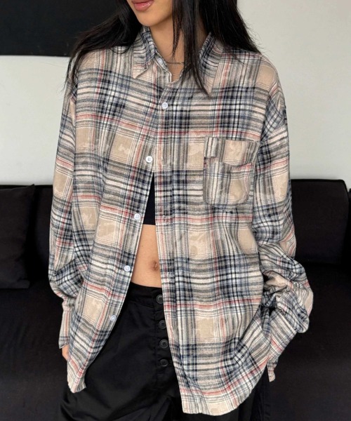 Sibra(シブラ)の「2柄展開チェックシャツ|ゆるシルエットで抜け感たっぷり◎(シャツ/ブラウス・レディース・ブルー/ベージュ・M)」の7枚目の写真