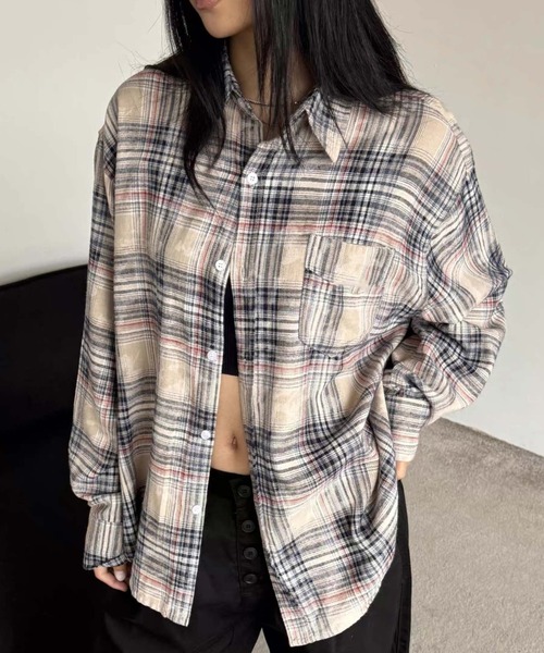 Sibra(シブラ)の「2柄展開チェックシャツ|ゆるシルエットで抜け感たっぷり◎(シャツ/ブラウス・レディース・ブルー/ベージュ・M)」の8枚目の写真