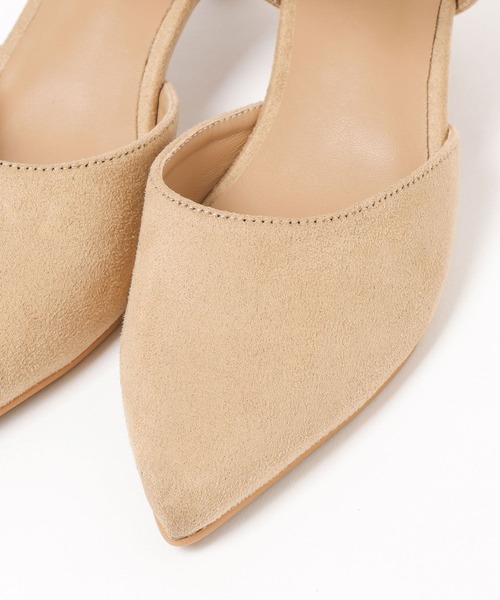 mysty woman(ミスティウーマン)の「スエードラインミュール 598043(パンプス・レディース・ベージュ/ブラック・LARGE/MEDIUM)」の19枚目の写真