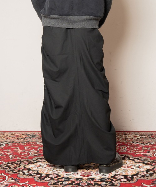 Subciety（サブサエティ）の「Side line drawstring flared skirt（スカート・レディース・ブラック/グレー・マルチサイズ）」の8枚目の写真