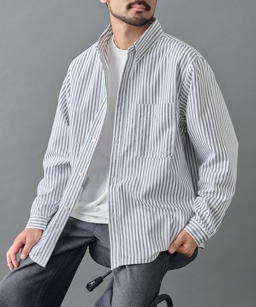 COLONY 2139(コロニートゥーワンスリーナイン)の「ジャガードストライプボタンダウンシャツ(シャツ/ブラウス・メンズ・ネイビー/ホワイト/ブルー・LARGE/MEDIUM)」の2枚目の写真