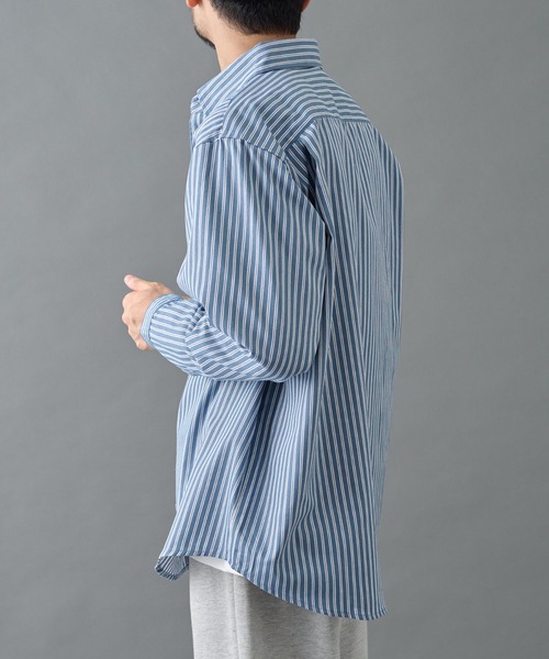 COLONY 2139(コロニートゥーワンスリーナイン)の「ジャガードストライプボタンダウンシャツ(シャツ/ブラウス・メンズ・ネイビー/ホワイト/ブルー・LARGE/MEDIUM)」の12枚目の写真