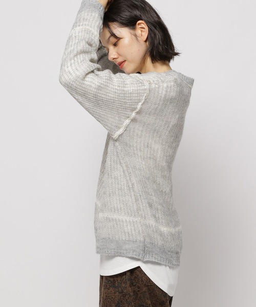 niko and（ニコアンド）の「バイカラー透かしニットプルオーバー