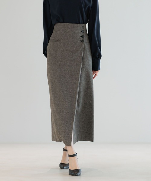 Andemiu（アンデミュウ）の「ラップ風Iラインスカート589188（スカート・レディース・アイボリー/ブラック/ブラウン/ベージュ系その他4・SMALL/MEDIUM）」の4枚目の写真