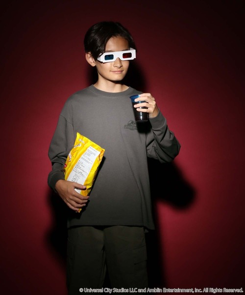 GLOBAL WORK（グローバルワーク）の「ヘビロッTEE/ムービー長袖/587895（Tシャツ/カットソー・キッズ・チャコールグレー/ライトグレー/ブラック/ホワイト系5/ホワイト系6・130cm/140cm/150cm/160cm）」の19枚目の写真