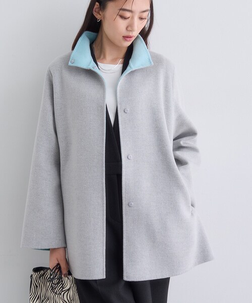 INDIVI（インディヴィ）の「【配色デザイン／ミドル丈】ウールリバー テントラインコート（その他アウター・レディース・ライトグレー系4/ネイビー系4/ベージュ系その他7・38/36/15 /13/05/40）」の5枚目の写真