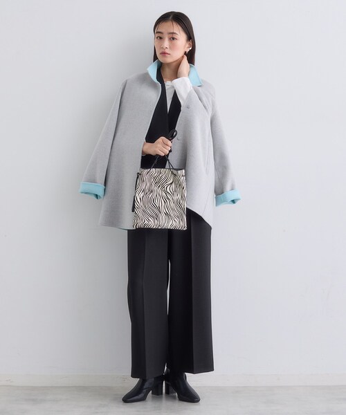 INDIVI（インディヴィ）の「【配色デザイン／ミドル丈】ウールリバー テントラインコート（その他アウター・レディース・ライトグレー系4/ネイビー系4/ベージュ系その他7・38/36/15 /13/05/40）」の6枚目の写真