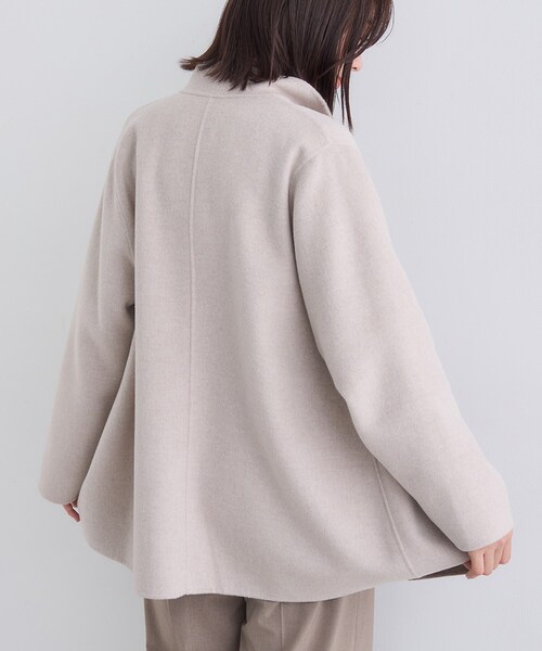 INDIVI（インディヴィ）の「【配色デザイン／ミドル丈】ウールリバー テントラインコート（その他アウター・レディース・ライトグレー系4/ネイビー系4/ベージュ系その他7・38/36/15 /13/05/40）」の10枚目の写真