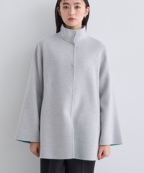 INDIVI（インディヴィ）の「【配色デザイン／ミドル丈】ウールリバー テントラインコート（その他アウター・レディース・ライトグレー系4/ネイビー系4/ベージュ系その他7・38/36/15 /13/05/40）」の17枚目の写真