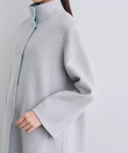 INDIVI（インディヴィ）の「【配色デザイン／ミドル丈】ウールリバー テントラインコート（その他アウター・レディース・ライトグレー系4/ネイビー系4/ベージュ系その他7・38/36/15 /13/05/40）」の21枚目の写真