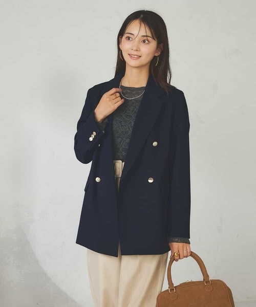 a.v.v（アーヴェヴェ）の「【マシンウォッシャブル】ダブルブレストジャケット（テーラードジャケット・レディース・ネイビー/モカ・36/38/40）」の4枚目の写真