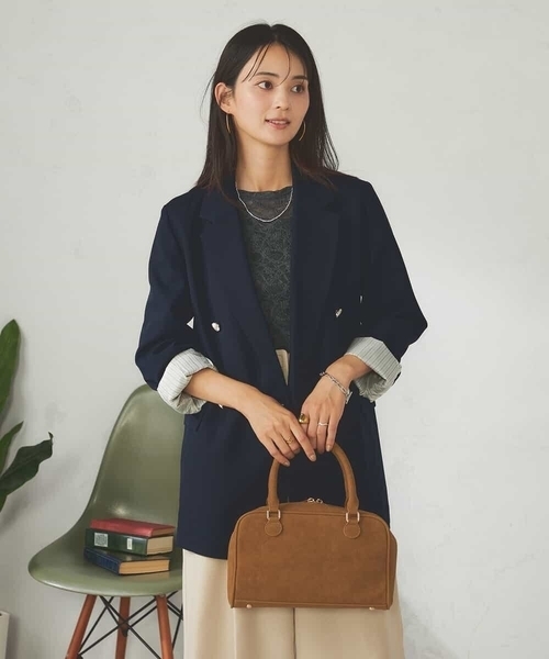 a.v.v（アーヴェヴェ）の「【マシンウォッシャブル】ダブルブレストジャケット（テーラードジャケット・レディース・ネイビー/モカ・36/38/40）」の6枚目の写真