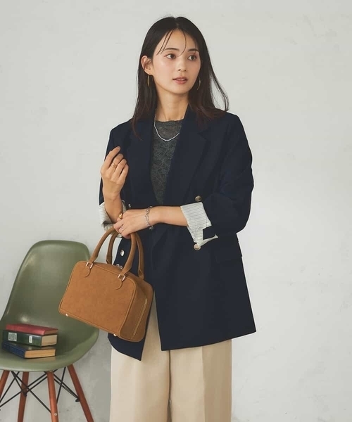 a.v.v（アーヴェヴェ）の「【マシンウォッシャブル】ダブルブレストジャケット（テーラードジャケット・レディース・ネイビー/モカ・36/38/40）」の8枚目の写真