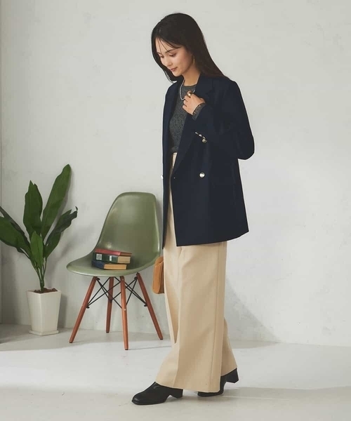 a.v.v（アーヴェヴェ）の「【マシンウォッシャブル】ダブルブレストジャケット（テーラードジャケット・レディース・ネイビー/モカ・36/38/40）」の11枚目の写真