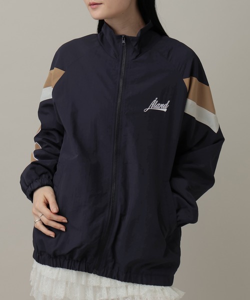 ALAND(エーランド)の「【UNISEX】ALAND/ナイロンジャケット(ナイロンジャケット・レディース・ネイビー/ブラック・SMALL/LARGE)」の2枚目の写真