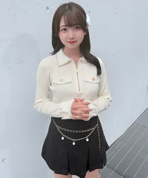 NOMAE(ノーマエ)の「チェーンカラーZIPニット(ニット/セーター・レディース・ブラウン/グレー/ブラック/アイボリー・FREE)」の2枚目の写真