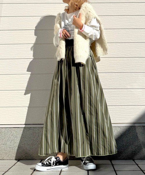 Q（キュー）の「メモリーマルチストライプスカート（スカート・レディース・ネイビー系/カーキ系・MEDIUM）」の9枚目の写真